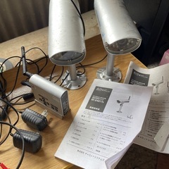 防犯カメラ2個 受信機 　中古