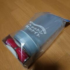 新品5個まとめて。単1電池4個付き＆予備球付きの画像