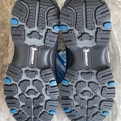 新品　コロンビア 「カナック タイタニアム」 スノーブーツの画像