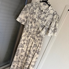 【取引決定】フラワーワンピース