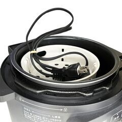 【ドリーム池田店】★ジモティー割有★IRIS OYAMA/アイリスオーヤマ　2.2L/3合圧力鍋　ブラック　KPC-MA2-B　2020年製　IKZ-983の画像