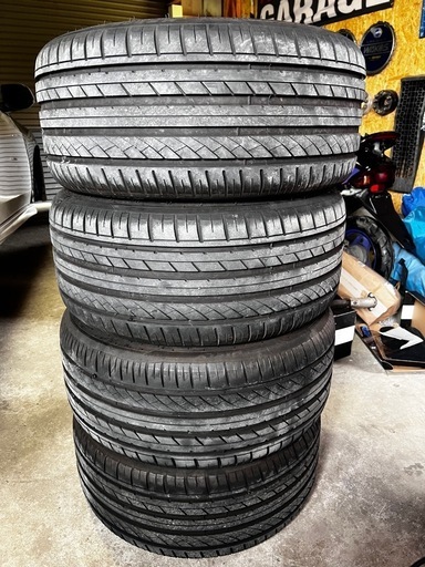225/35R18 HIFLY  ４本　8分山