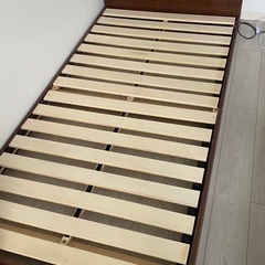 シングルベッド
