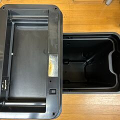 中古　動作確認済み　現状品　センサーごみ箱  47L　ゴミ箱　CW2235MT-47L  SENSIBLE ECO シルバー　の画像