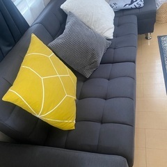 [引き取り待ち]収納ベンチ付き、ソファベッド