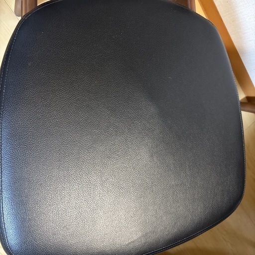 2脚セットIDC 大塚
家具　ユノ3 ダイニングチェア