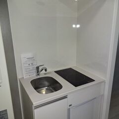 鶯谷駅・破格の初期費用⭐️敷・礼・仲0円⭐️浴室換気乾燥機/室内洗濯機置場/独立洗面台/TVインターホン/宅配ボックス/バス・トイレ別 − 東京都