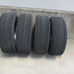 トヨタ　アクア Xアーバン 純正ホイール、スタッドレスタイヤ BLIZZAK VRX　185/55R16 83Q 2020年～製造 4本の画像