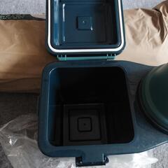 新品未使用の二役クーラーBOXの画像