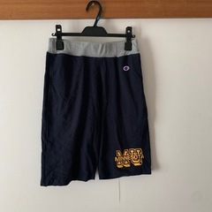 チャンピオン　
ショートパンツ
