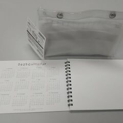ツールペンケースピープ F-VBF240-4とカレンダー付きスケッチブックの画像