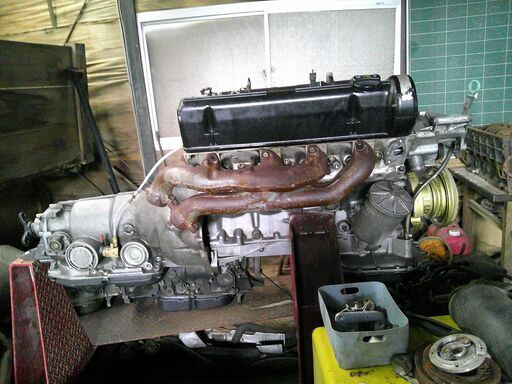 Mベンツ126.MB社製作純正300馬力エンジン-リペアー後販売