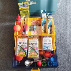 BOX付いて魚釣り道具一式
