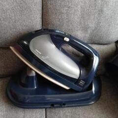 東芝　アイロンの画像