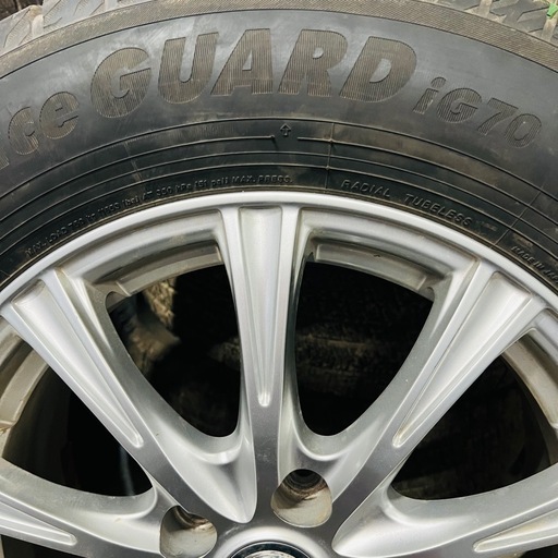 215/65R16スタッドレス　ホイール付き４本セット