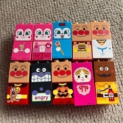 64、アンパンマン　ブロック