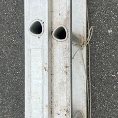 中古のアルミ２連はしごの画像