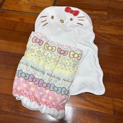 キティちゃん.⋆𝜗𝜚持ち運び布団の画像