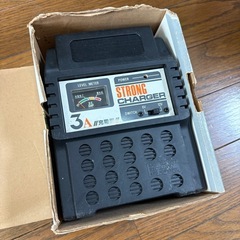 （引取先決定）充電器　バッテリーの画像