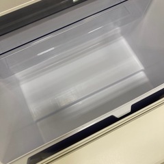 取りに来れる方限定！AQUAの４ドア冷蔵庫です！の画像