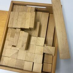 天然木 積み木 木箱付 知育玩具 無垢材の画像