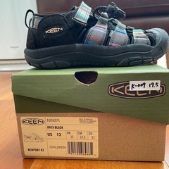 終了　KEENキーン　キッズ　サンダルの画像