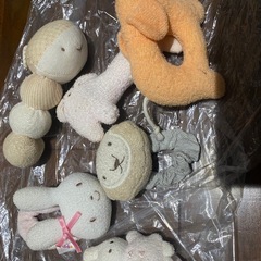 ベビー　ソフトトイ　ガラガラ