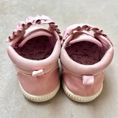 しまむら 子供靴 ピンク フリル 15センチ morinorinkleの画像