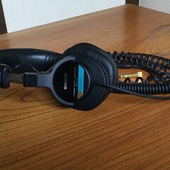 SONY モニターヘッドホン　MDR-7056 Professionalの画像