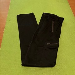 新品　
GAP パンツ　160