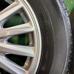 195/65R15　80ヴォクシーハイブリッド純正ホイールの画像