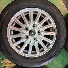 195/65R15　80ヴォクシーハイブリッド純正ホイールの画像