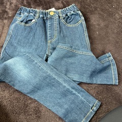 140ｾﾝﾁ子供服👖👚の画像