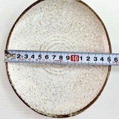 直接引き取り5%OFF　未使用品 粉引庵皿 2枚セット 陶器 取り皿 和食器 食器 お好み皿 箱付 平皿 一般家庭用品 飲食店 店舗用品 キッチン小物 保管品 603041の画像