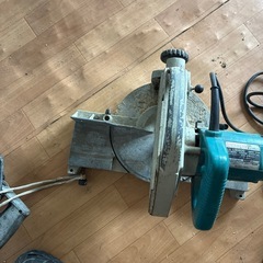 マキタの8型卓上マルノコLS0820の画像