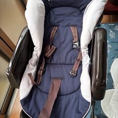 コンビ　トイザらス限定　ネムリラ　ハイローチェア の画像
