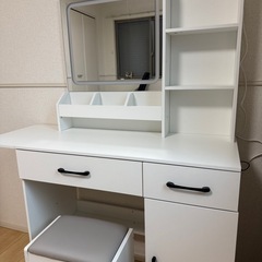 ドレッサー