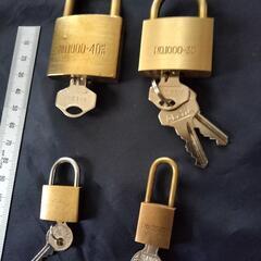 南京錠4ケ まとめて200円！の画像