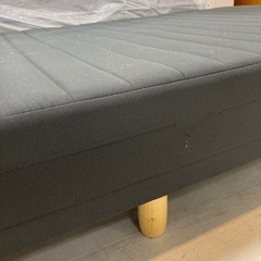 取りに来れる方限定！脚付きマットレスです！の画像