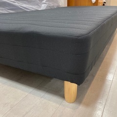 取りに来れる方限定！脚付きマットレスです！の画像