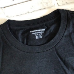 W146 未着用 Amazon essentials 半袖 Tシャツ 2枚組 XSサイズ ブラック クルーネック 無地 シンプル アマゾン 現状品の画像