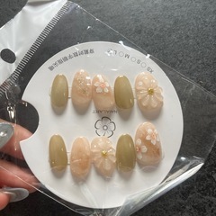 ネイルチップ Lサイズ4点セットの画像