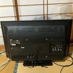 2015年製　電圧　19V液晶カラーテレビ。の画像