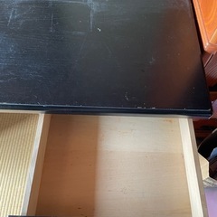 【無料】和箪笥・洋箪笥・机
お譲りします（取引限定）の画像