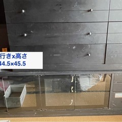 【無料】和箪笥・洋箪笥・机・折りたたみソファベッドお譲りします（...