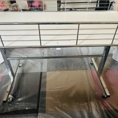 業務用ワゴンクローム　衣類陳列用　中古