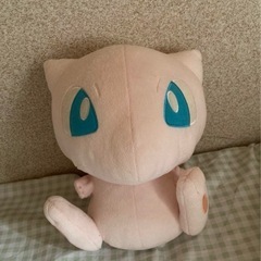 ミュウ　ポケモン　ぬいぐるみ