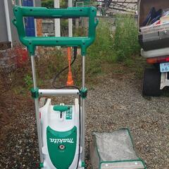 マキタ 芝刈機 MLM203 作動品