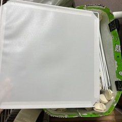 ワイヤー収納ラック　たくさんの画像