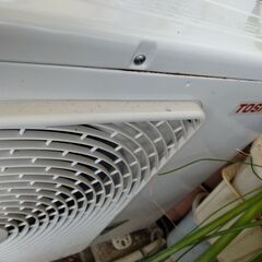 エアコン6畳用東芝RAS-G221ARBK　製造年2021年